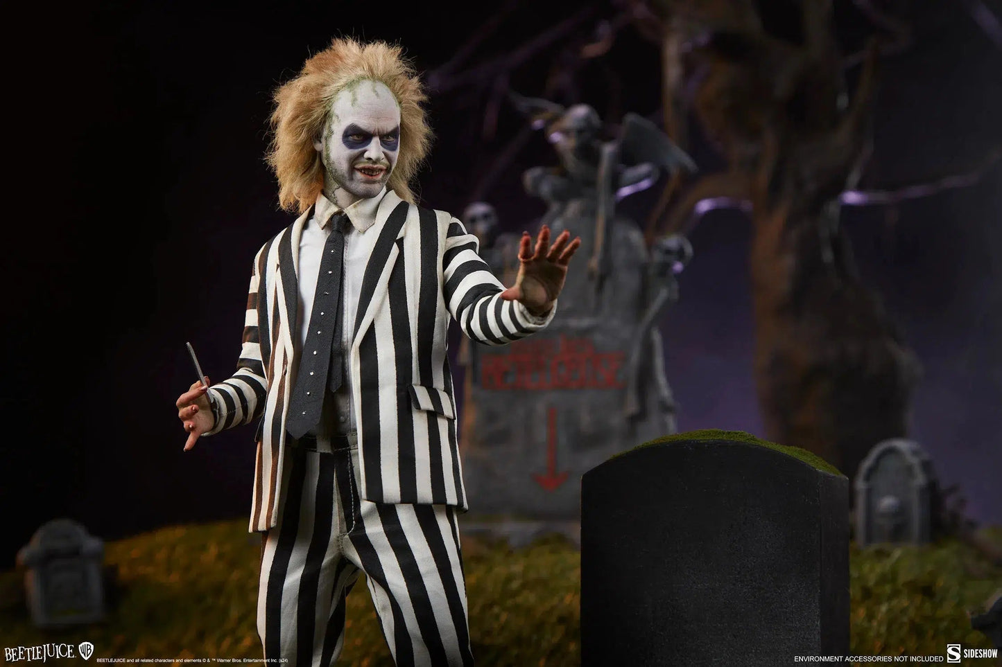 Beetlejuice: Sideshow Figure - Sideshow Action Figure