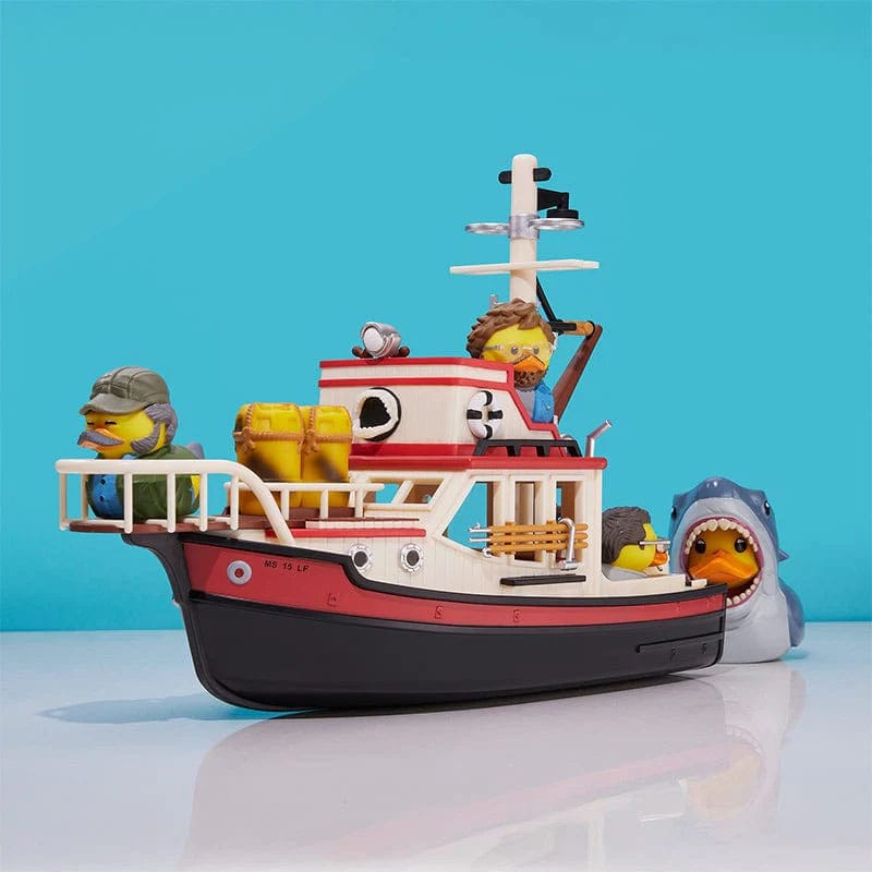 Jaws: Vehicle Orca Boat Bundle Set: Tubbz - Numskull Statue