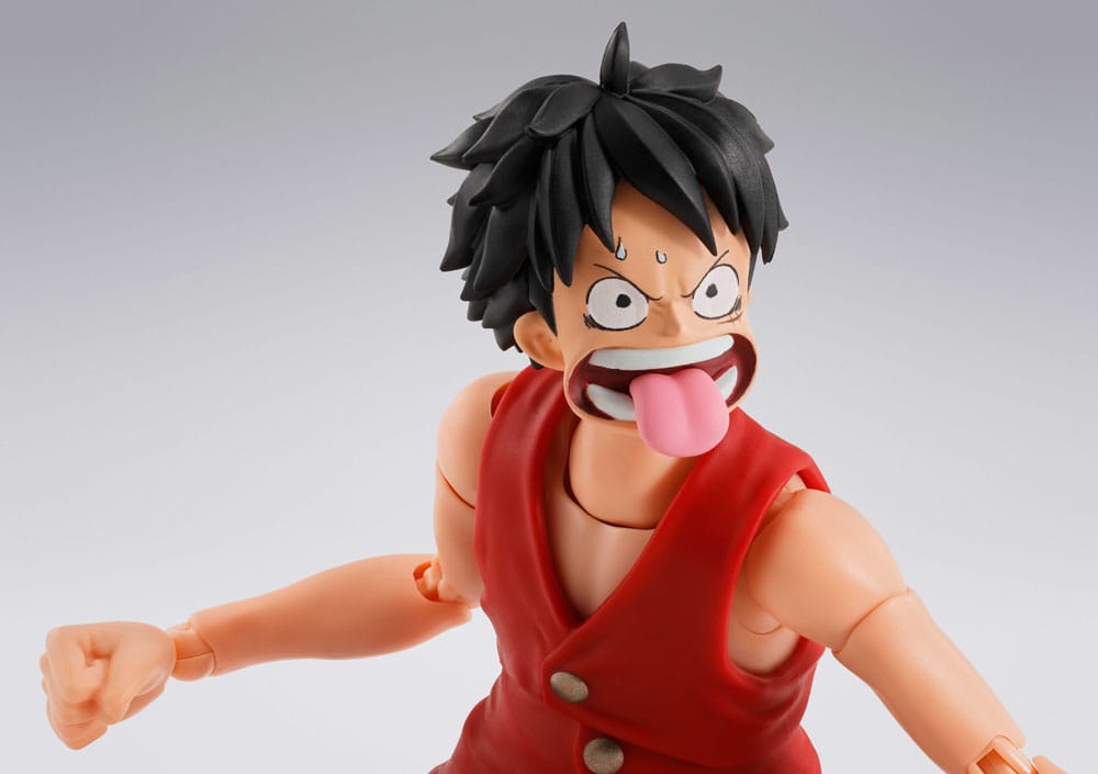 One Piece S.H.Figuarts Action Figure Dracule Mihawk Hawkeye - Bandai Tamashii Nations Action Figures