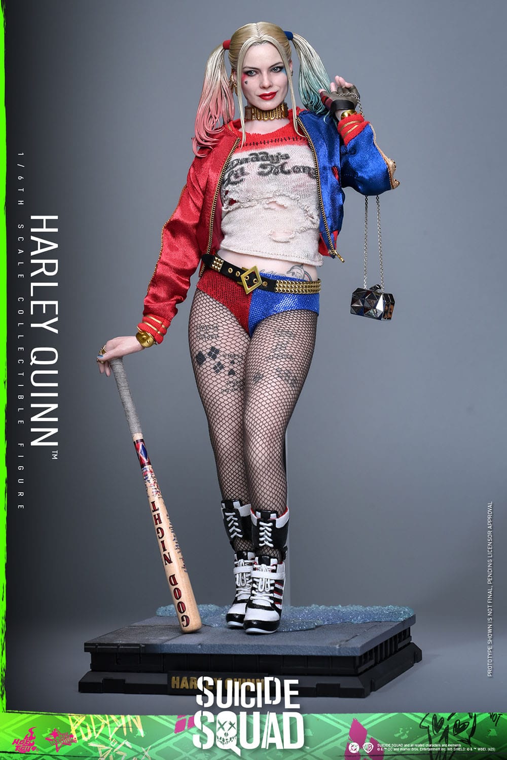 Suicide Squad (2016): Harley Quinn: 1/6th Scale Action Figure - Hot Toys Action Figure