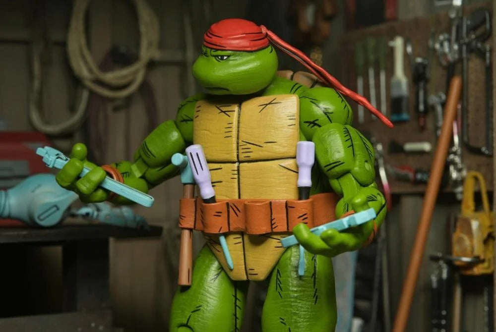 Teenage Mutant Ninja Turtles: Mirage Comics: Handyman Donatello: 7" Action Figure - Neca Action Figure