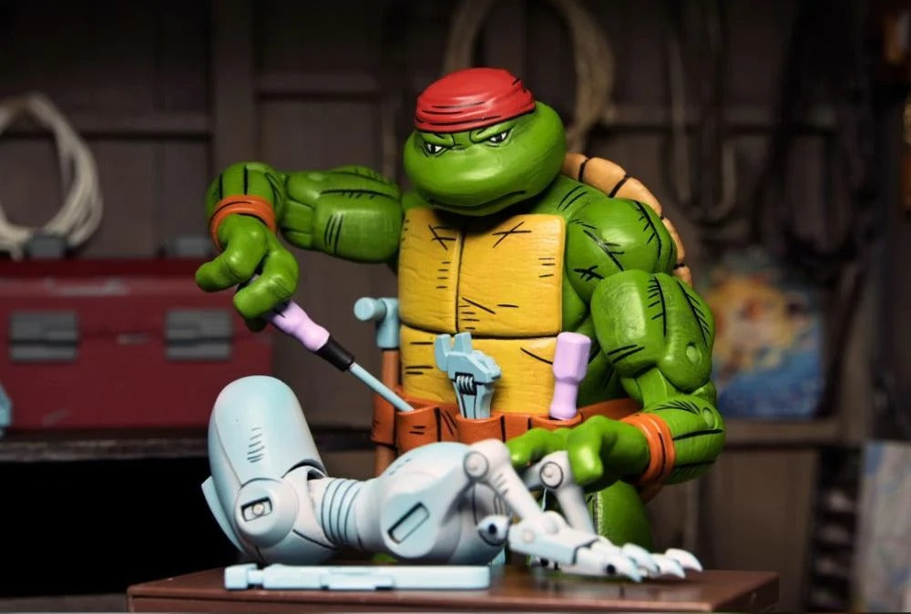 Teenage Mutant Ninja Turtles: Mirage Comics: Handyman Donatello: 7" Action Figure - Neca Action Figure