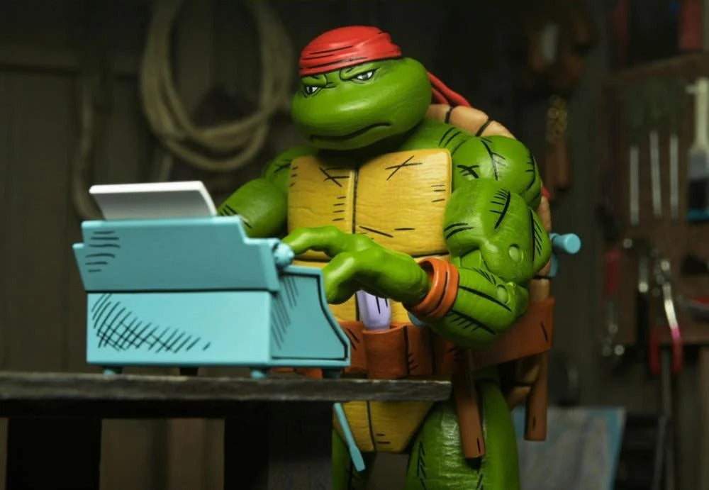 Teenage Mutant Ninja Turtles: Mirage Comics: Handyman Donatello: 7" Action Figure - Neca Action Figure