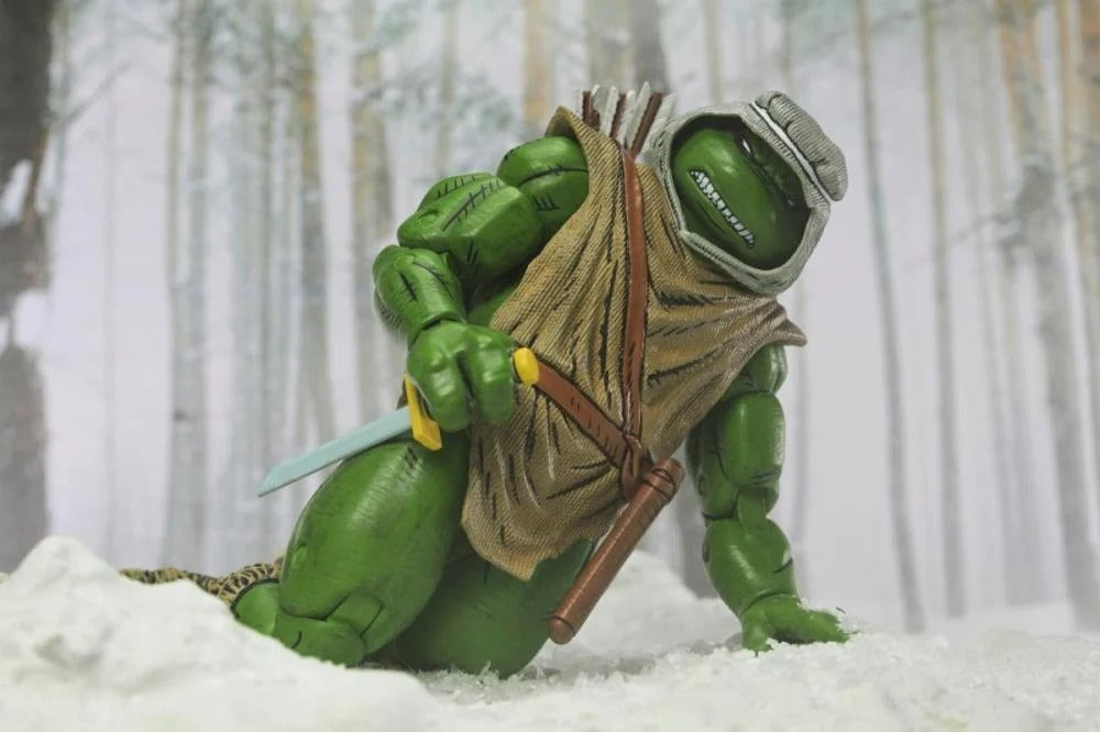 Teenage Mutant Ninja Turtles: Mirage Comics: Hunter Leonardo: 7" Action Figure - Neca Action Figure