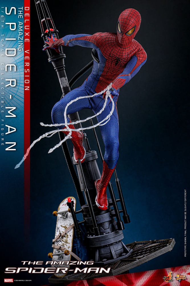 The Amazing Spider-Man: Spider-Man (Deluxe Version): 1/6 Scale Action Figure - Hot Toys Action Figure