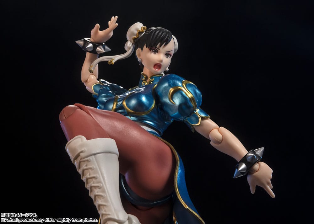 Street Fighter S.H. Figuarts Action Figure Chun-Li (Outfit 2) - Bandai Tamashii Nations Action Figures