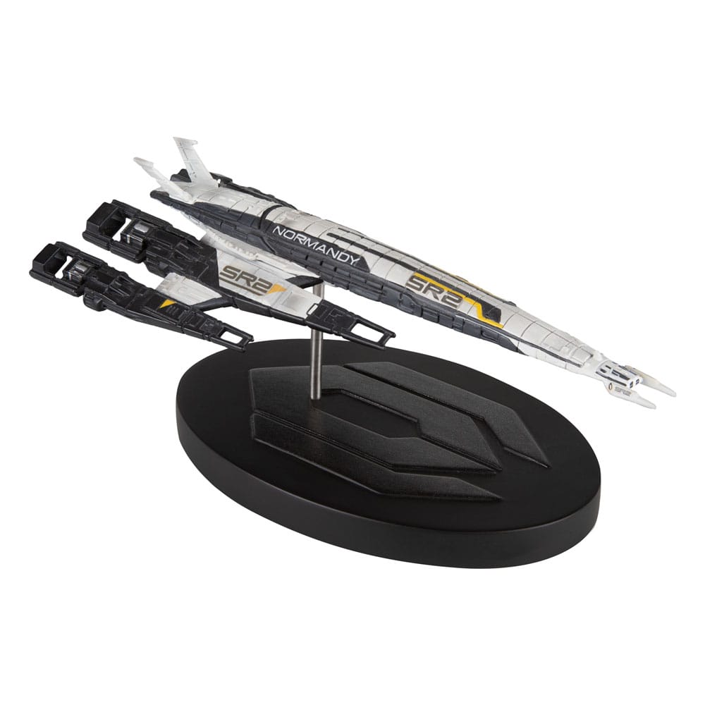 Mass Effect: Cerberus Normandy SR-2: Replica - Dark Horse Vehicles