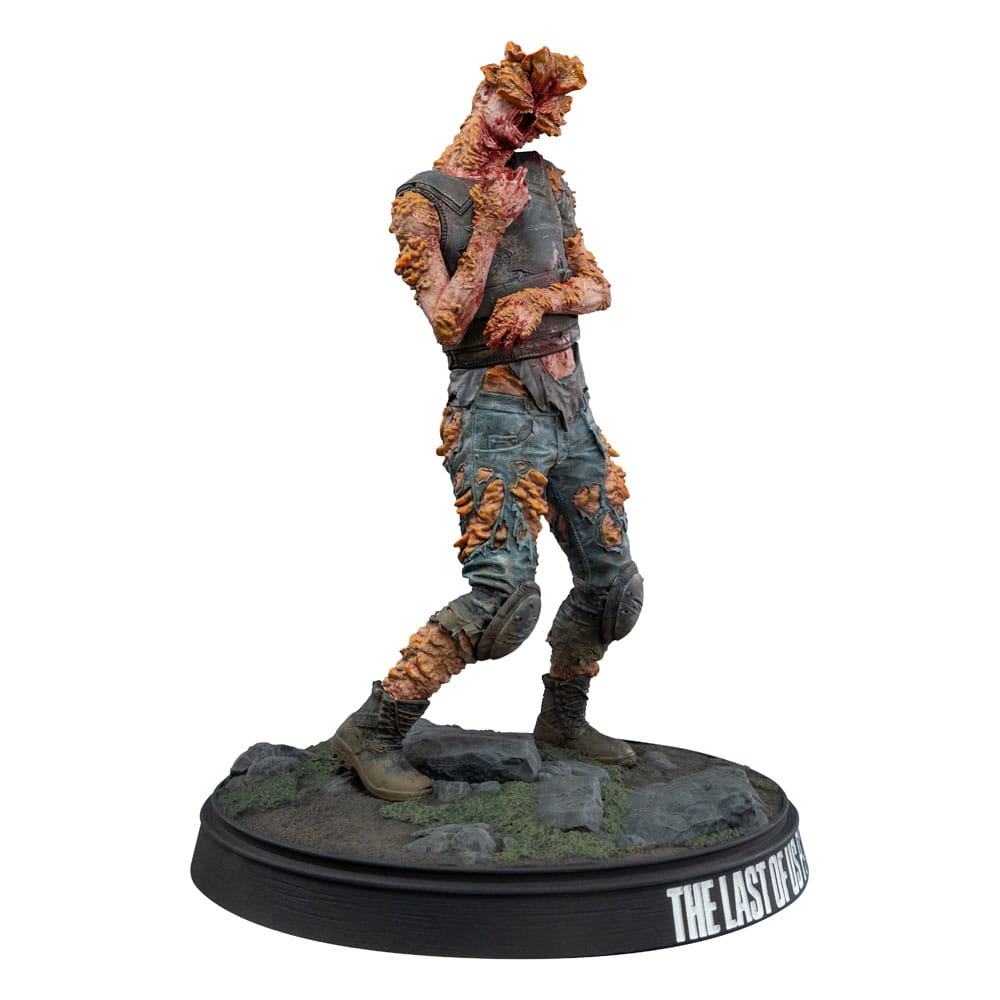 The Last of Us Part II PVC Statue Armored Clicker 22 cm - Dark Horse Statues