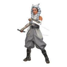 Ahsoka Tano: White Version: Star Wars: Ahsoka Hot Toys