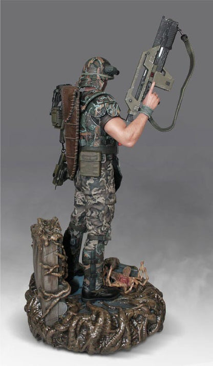 Alien Statue 1/4 Corporal Dwayne Hicks 58 cm - Hollywood Collectibles Group Statues