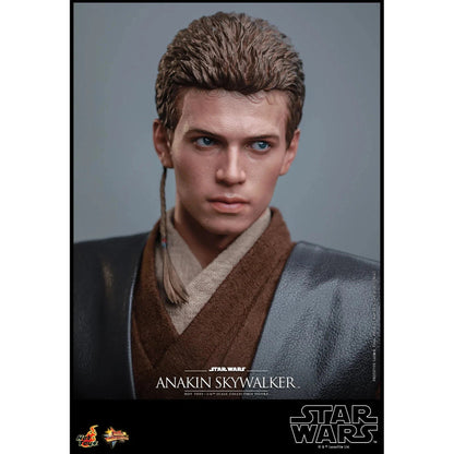 Anakin Skywalker: Star Wars Episode II: Attack Of The Clones - Hot Toys Action Figure