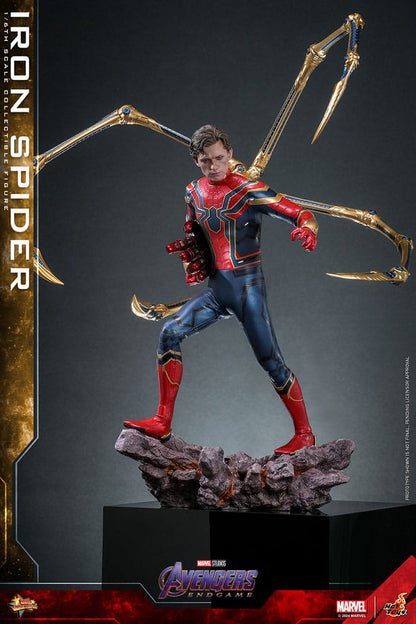 Avengers: Endgame: Iron Spider: 1/6 - Hot Toys Action Figures