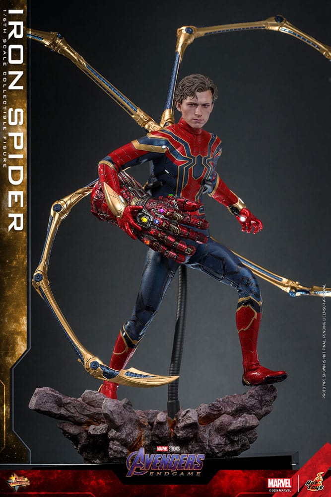 Avengers: Endgame: Iron Spider: 1/6 Scale Action Figure - Hot Toys Action Figure