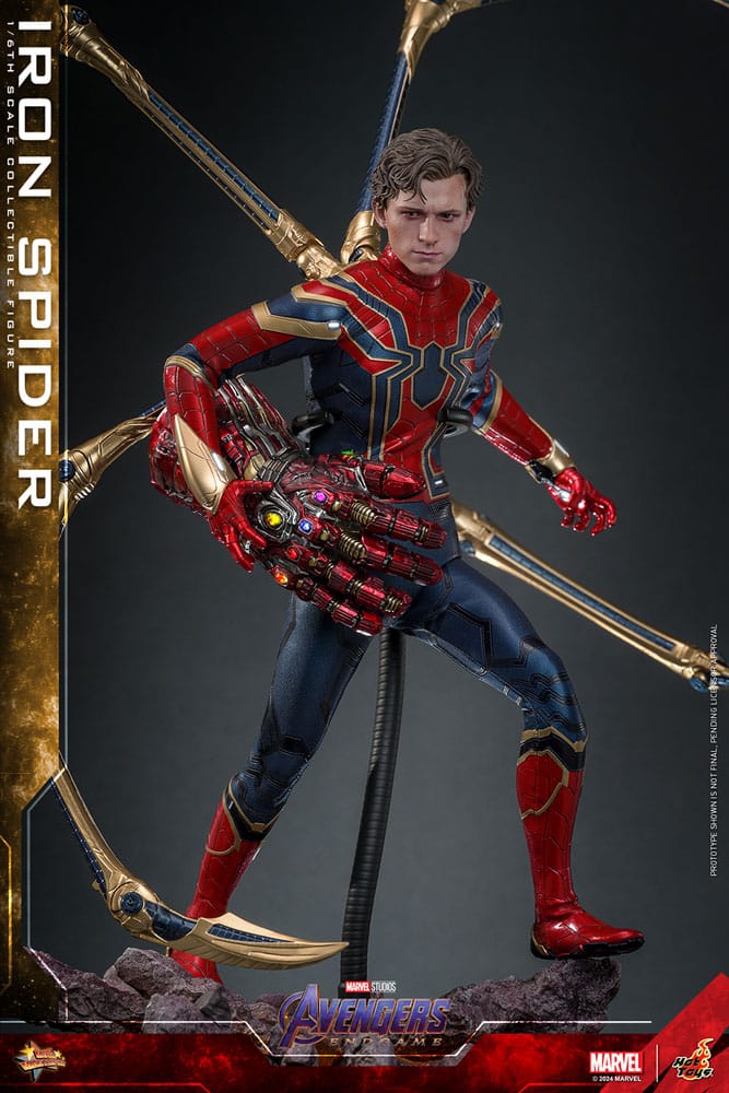 Avengers: Endgame: Iron Spider: 1/6 Scale Action Figure - Hot Toys Action Figure