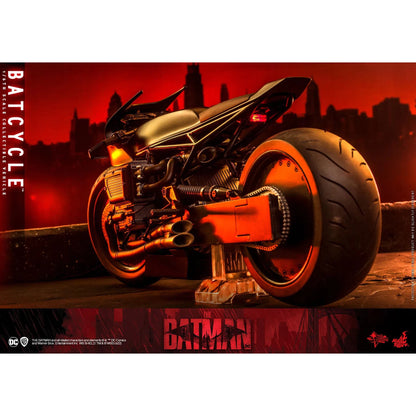 Batcycle: The Batman: DC Comics: MMS642 - Hot Toys Action Figure