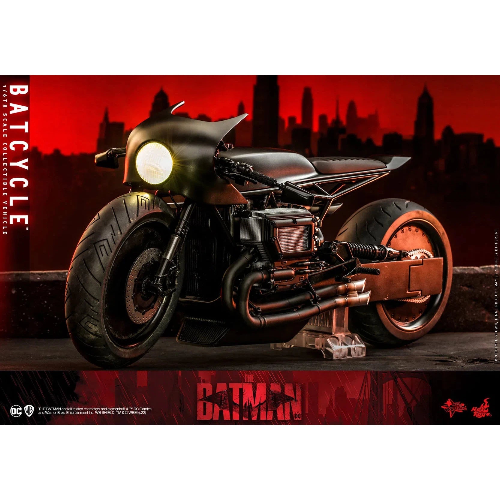 Batcycle: The Batman: DC Comics: MMS642 Hot Toys