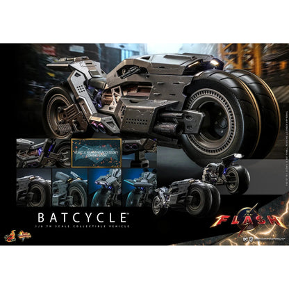 Batcycle: The Flash: Dc Comics - Hot Toys Action Figure