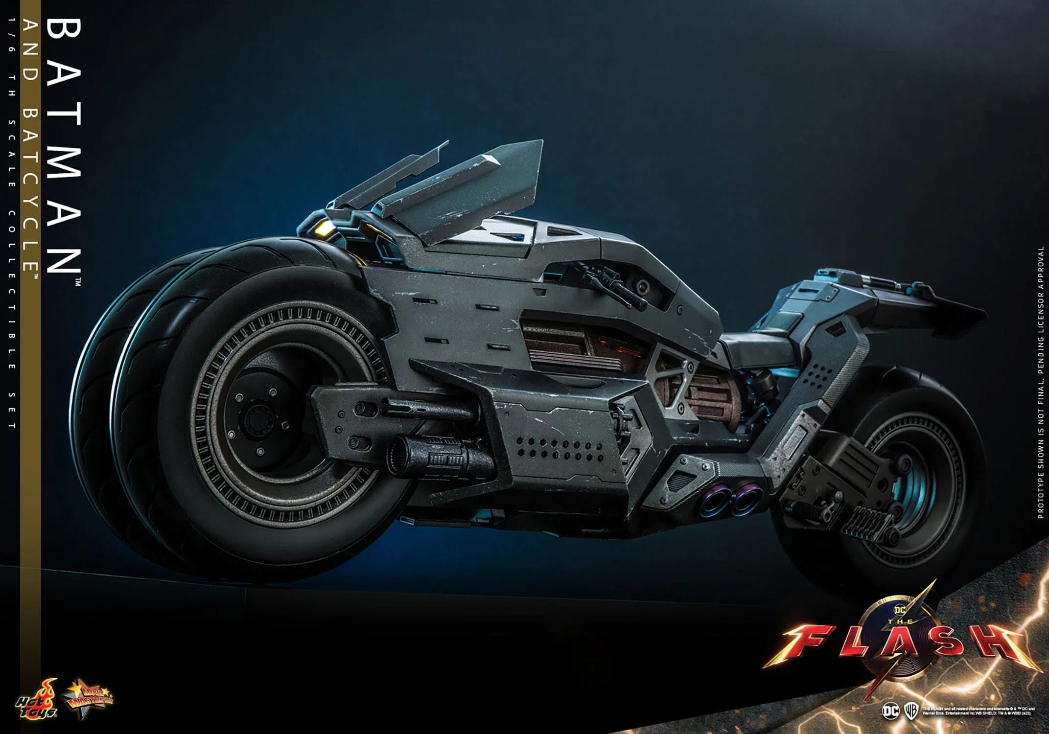 Batman & Batcycle: The Flash: Dc Comics Hot Toys