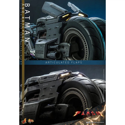 Batman & Batcycle: The Flash: Dc Comics - Hot Toys Action Figure