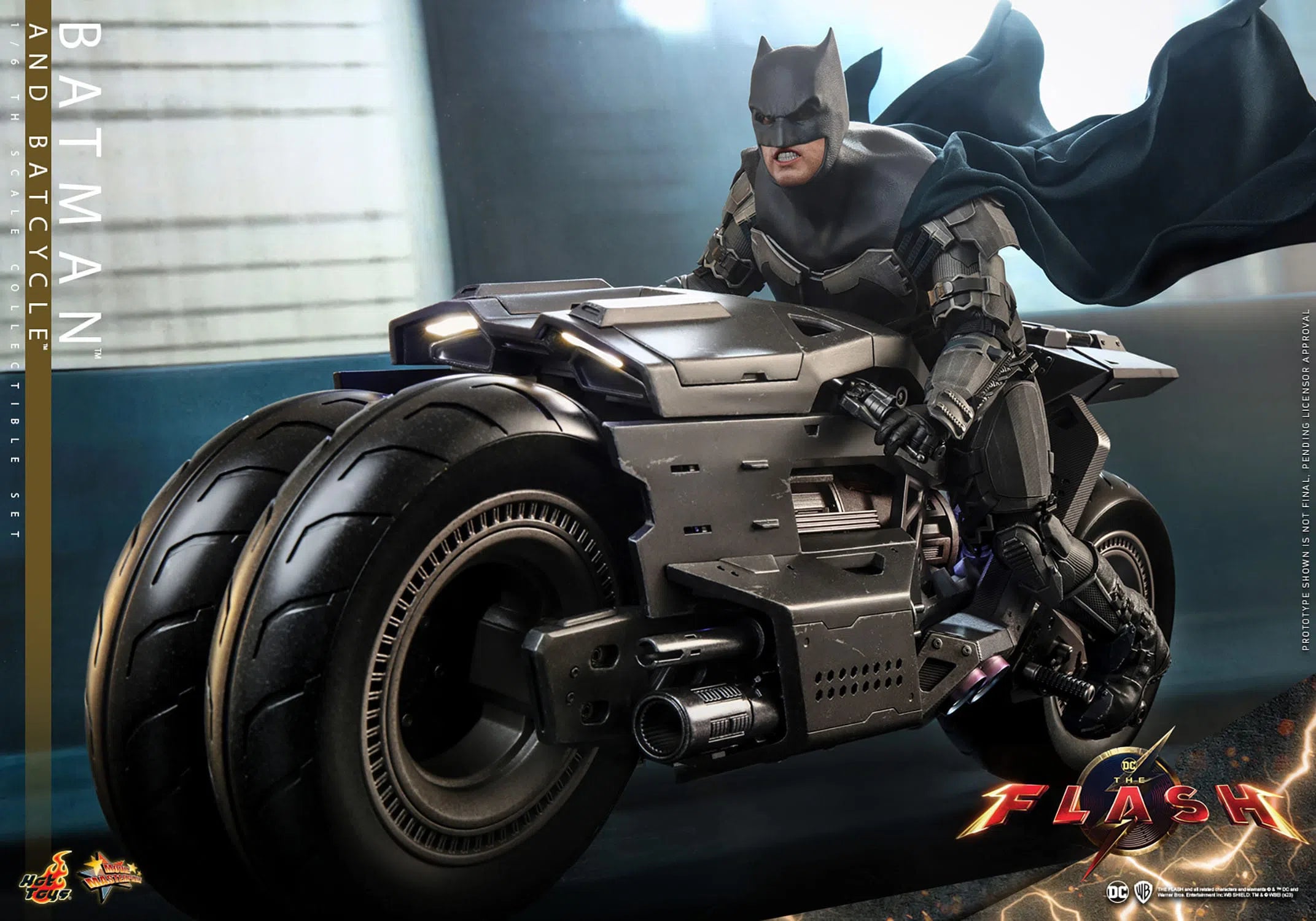 Batman & Batcycle: The Flash: Dc Comics Hot Toys