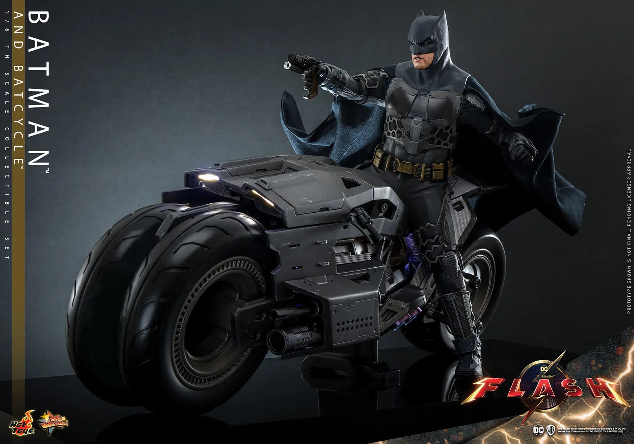 Batman & Batcycle: The Flash: Dc Comics Hot Toys