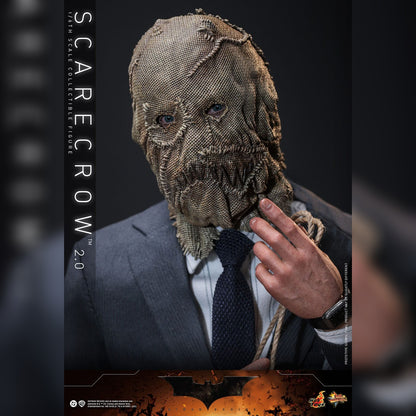 Batman Begins: Scarecrow 2.0: 1/6th Action Figure - Hot Toys Action Figure