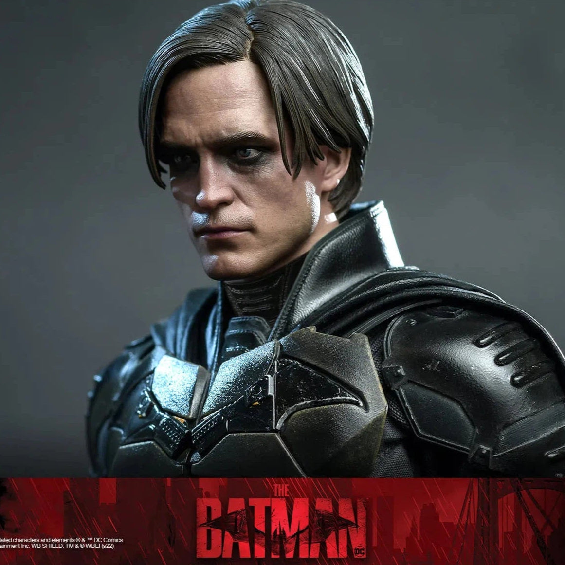 Batman Deluxe: The Batman: DC Comics: MMS639 by Hot Toys – Action Figure, [scale], UK stockist Planet Action Figures