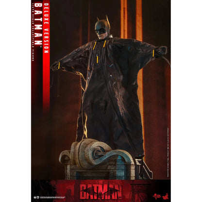 Batman Deluxe: The Batman: DC Comics: MMS639 - Hot Toys Action Figure