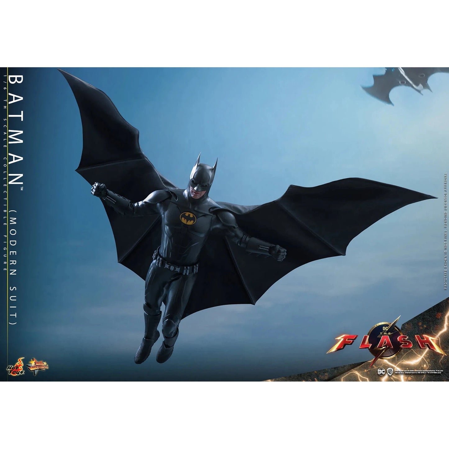 Batman: Modern Suit: The Flash: Dc Comics Hot Toys