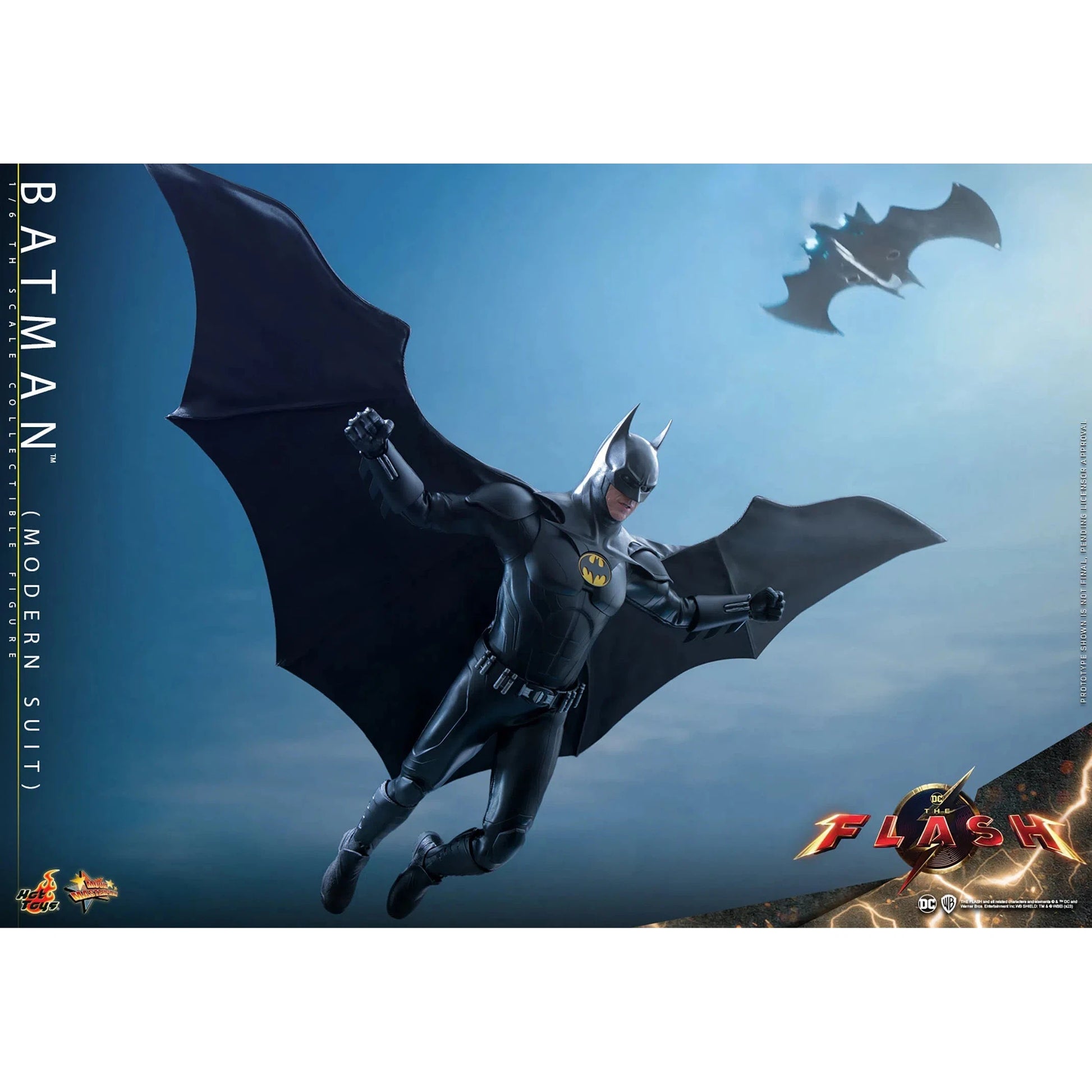 Batman: Modern Suit: The Flash: Dc Comics Hot Toys