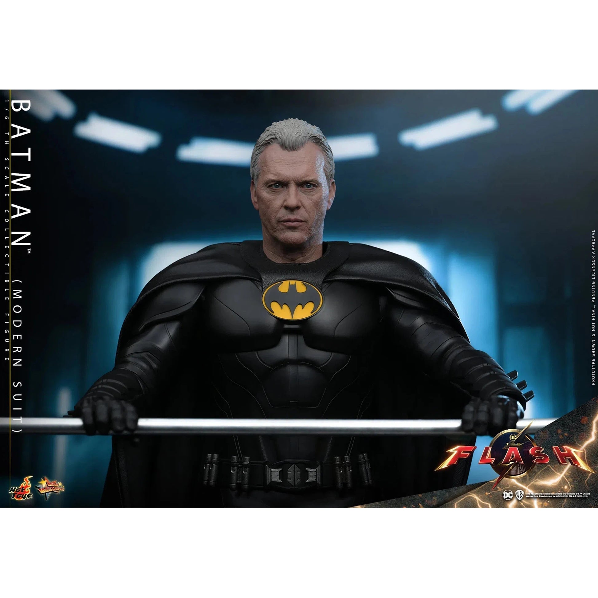 Batman: Modern Suit: The Flash: Dc Comics Hot Toys