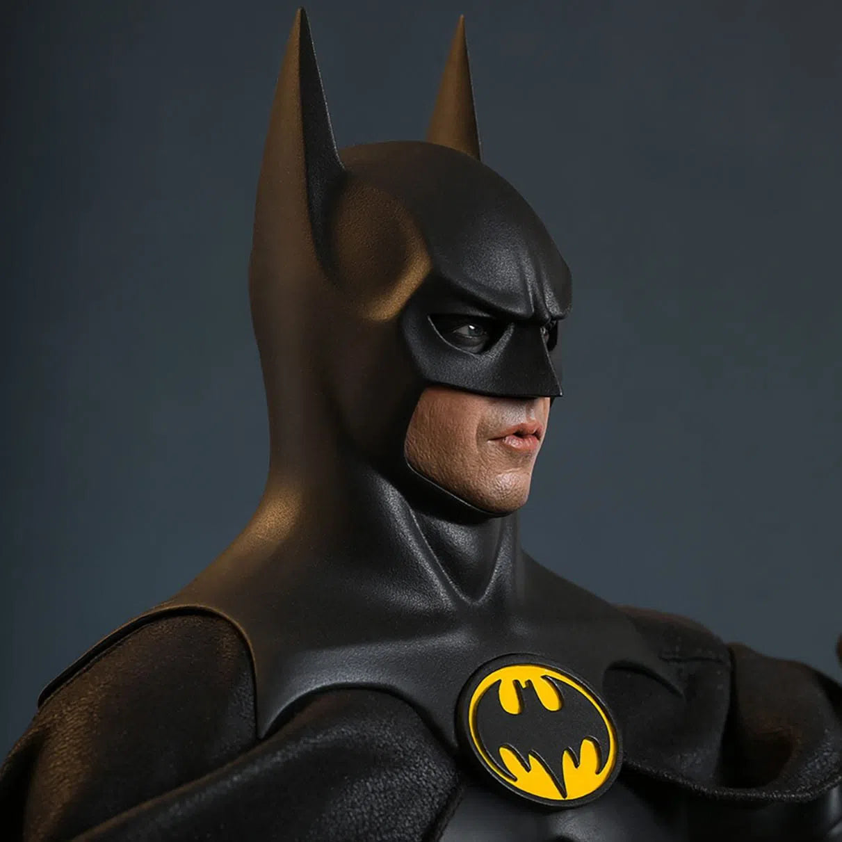 Batman Returns: Batman: Hot Toys: MMS769 by Hot Toys – Action Figure, [scale], UK stockist Planet Action Figures