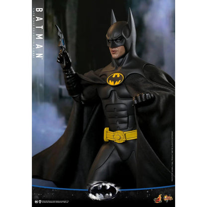 Batman Returns: Batman: MMS769 - Hot Toys Action Figure