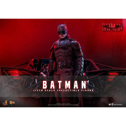 Batman : The Batman: DC Comics: MMS638 - Hot Toys Action Figure