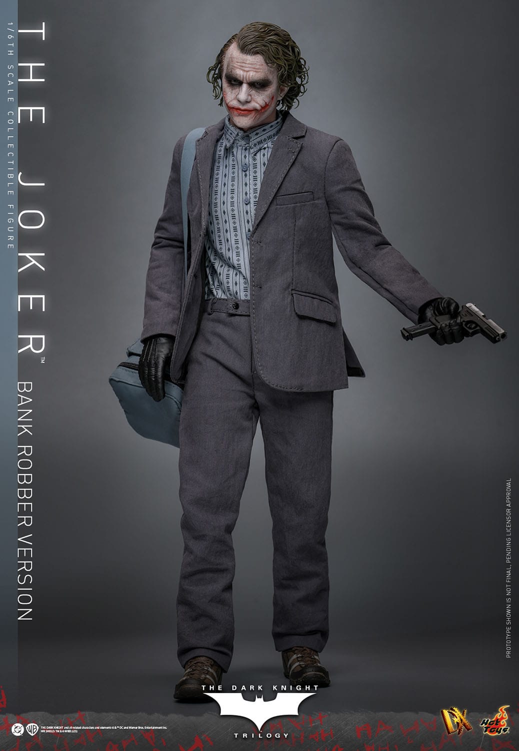 Batman: The Dark Knight: The Joker (Bank Robber Version) DX: 1/6th - Hot Toys Action Figures