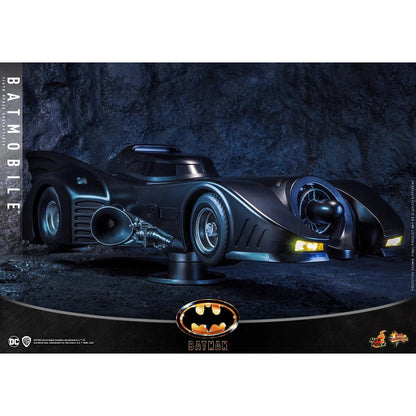 Batmobile: Batman 1989: MMS694 - Hot Toys Action Figure