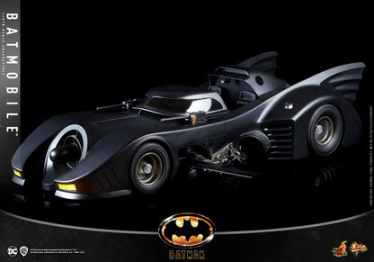 Batmobile: Batman 1989: MMS694 Hot Toys