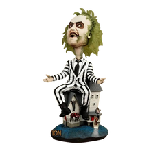 Beetlejuice (1988): Beetlejuice: Striped Suit: Head Knocker - Neca Bobblehead