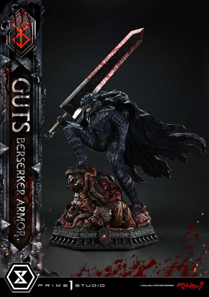 Berserk: Guts Berserker Armor (Grunbeld vs Guts Ver.): Ultimate Premium Masterline 1/4 Scale Statue - Prime 1 Studio Statues