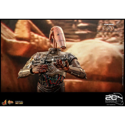 C-3PO: Star Wars: Attack Of The Clones: MMS650D46 - Hot Toys Action Figure