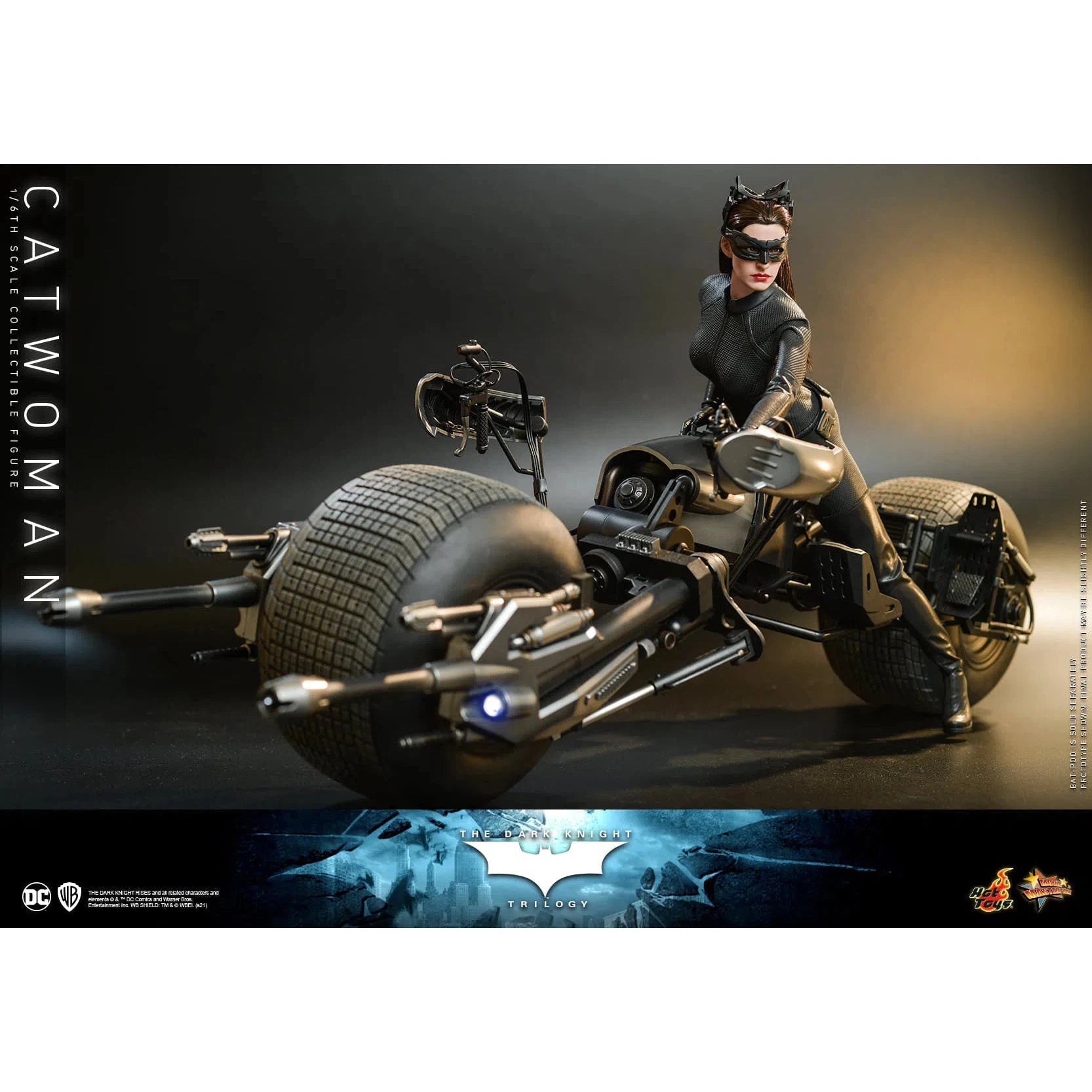 Catwoman: The Dark Knight Trilogy: Batman: DC Comics: MMS627 Hot Toys