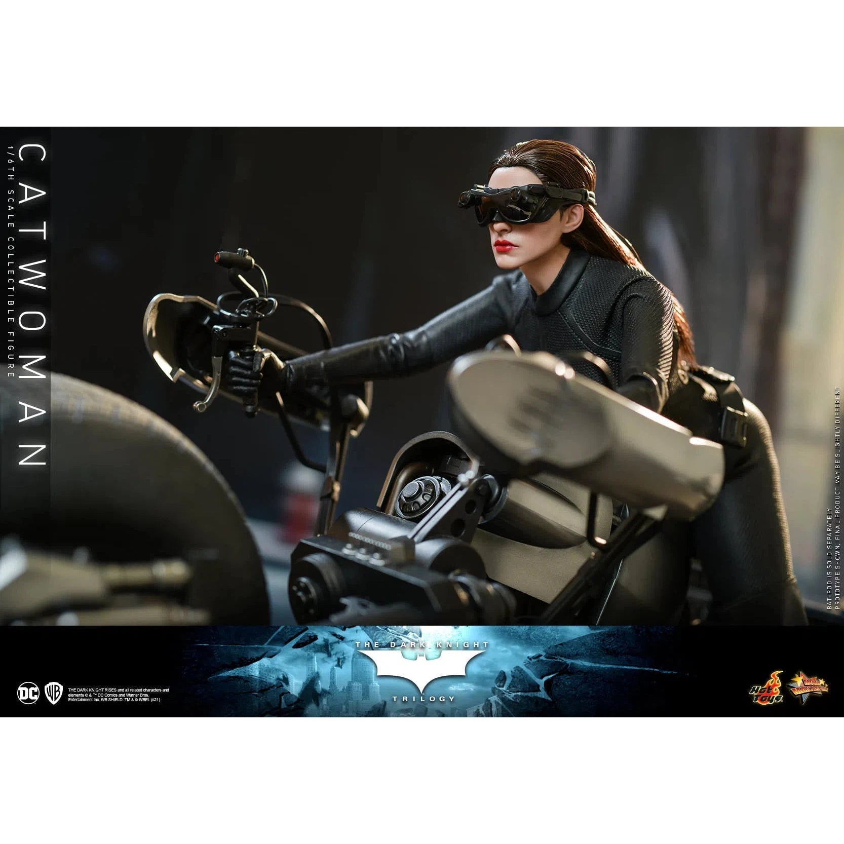 Catwoman: The Dark Knight Trilogy: Batman: DC Comics: MMS627 Hot Toys