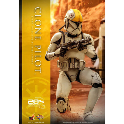 Clone Pilot: Star Wars: Attack Of The Clones: MMS648 - Hot Toys Action Figure
