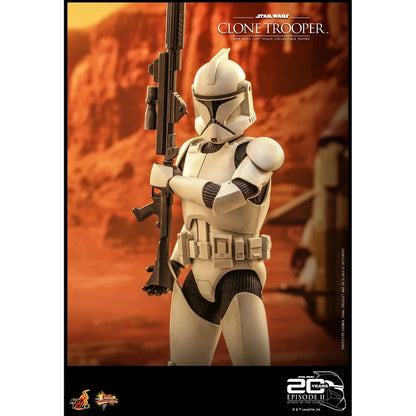 Clone Trooper: Star Wars: Attack Of The Clones: MMS647 - Hot Toys Action Figure