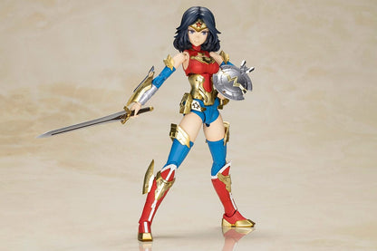 DC Comics Cross Frame Girl Plastic Model Kit Wonder Woman Humikane Shimada Ver. 16 cm - Kotobukiya Model Kit