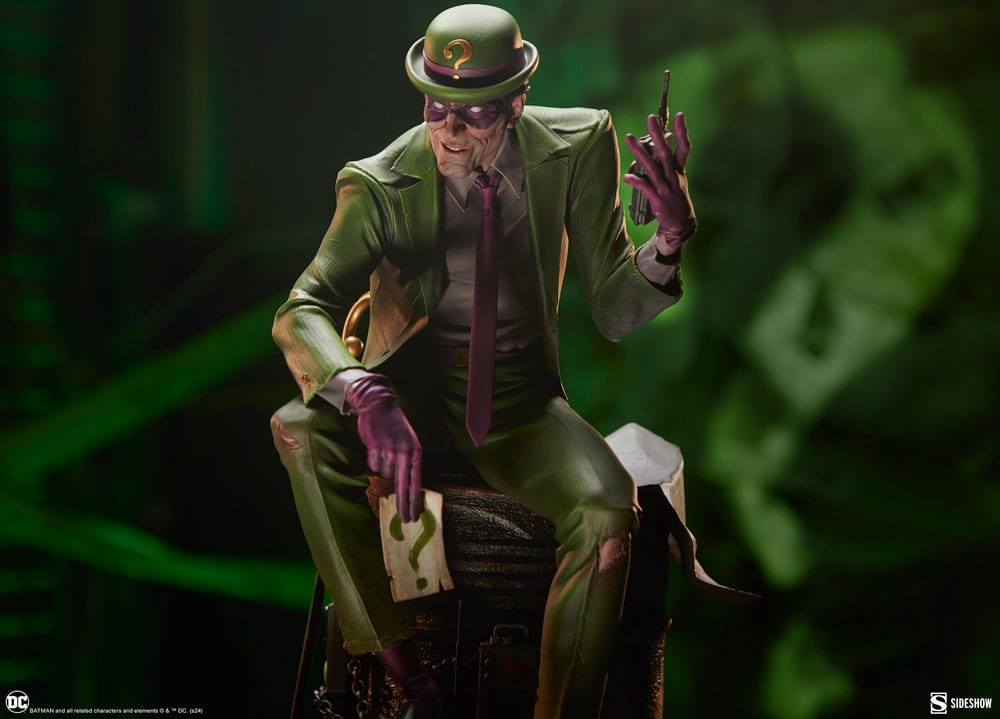 DC Comics: Riddler: Premium Format Statue - Sideshow Collectibles Statue
