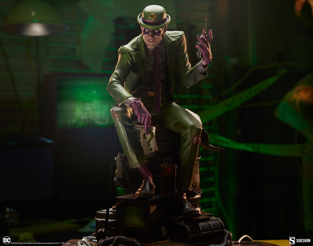DC Comics: Riddler: Premium Format Statue - Sideshow Collectibles Statue