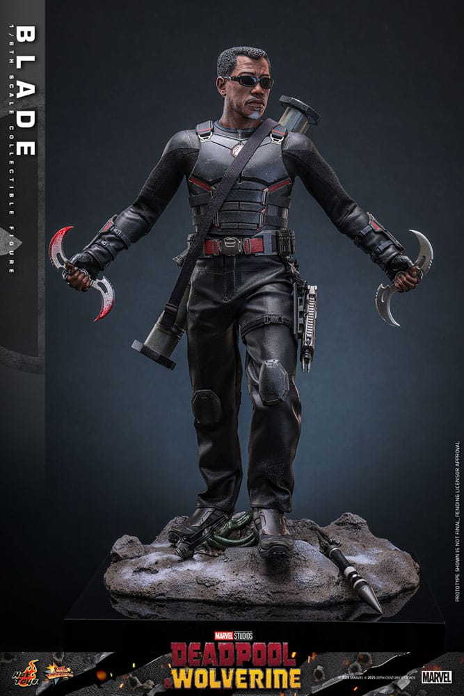 Deadpool & Wolverine: Blade: 1/6 Scale Action Figure - Hot Toys Action Figure