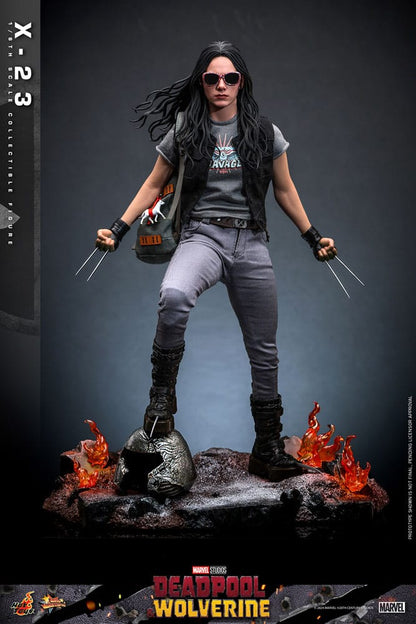 Deadpool & Wolverine: X-23: 1/6 Scale Action Figure - Hot Toys Action Figure