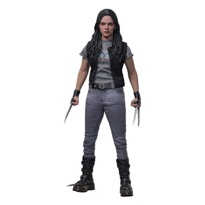Deadpool & Wolverine: X-23: 1/6 Scale Action Figure - Hot Toys Action Figure